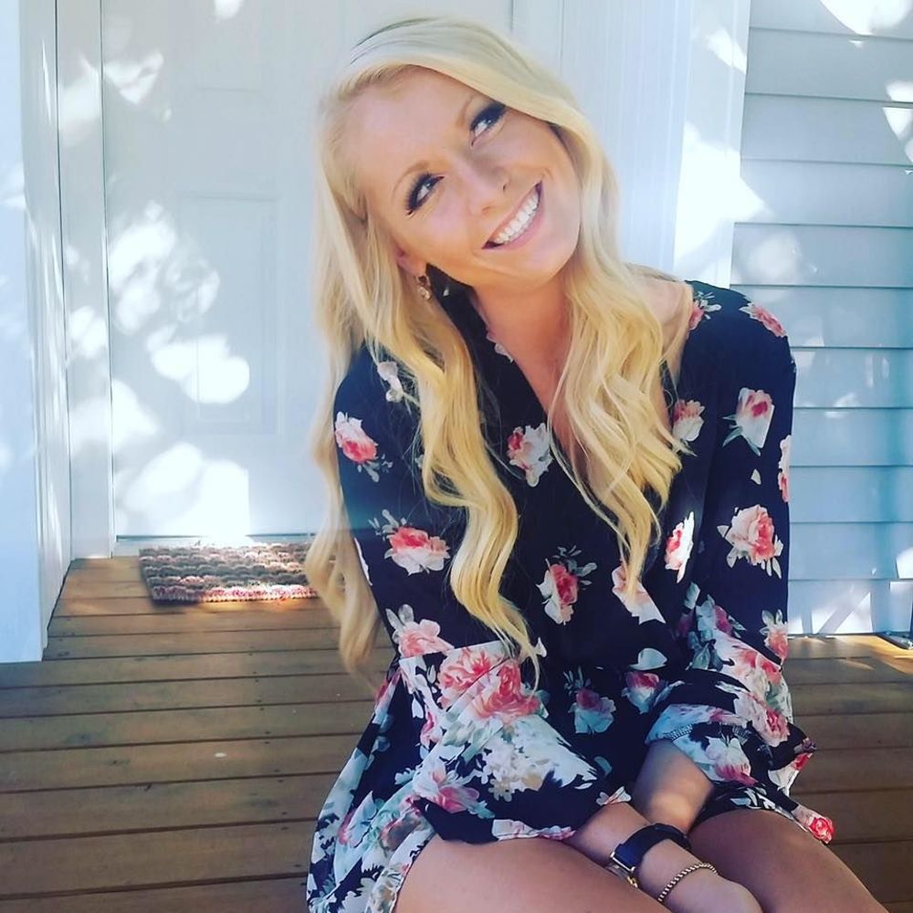 Meet your Posher, Madie