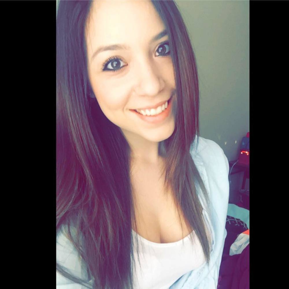 Meet your Posher, Andreana