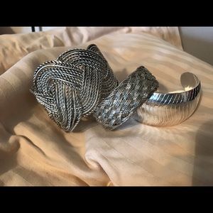 Set of 3 silver bracelet cuffs