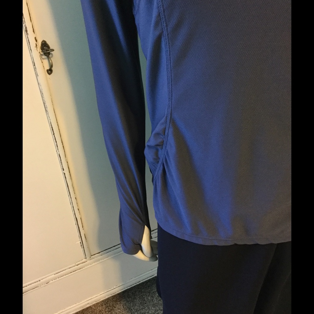 Athleta Long Sleeved Top - Picture 2 of 4