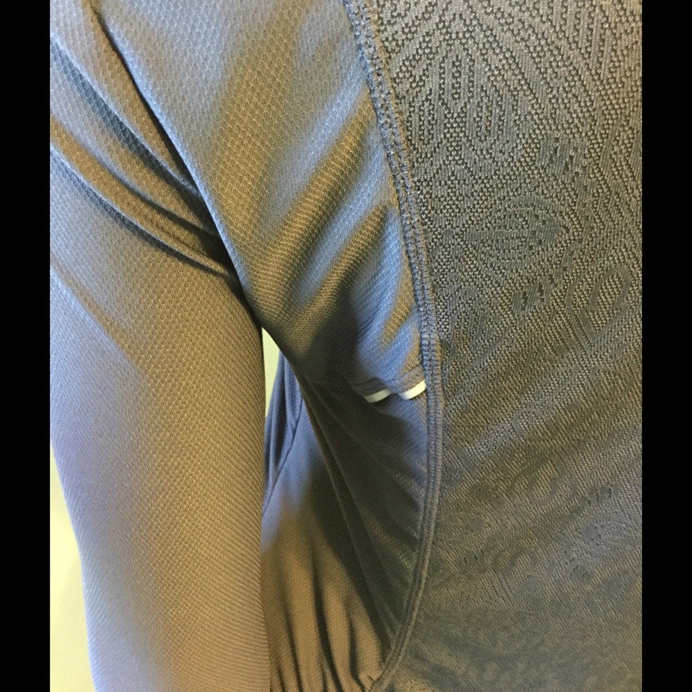 Athleta Long Sleeved Top - Picture 3 of 4
