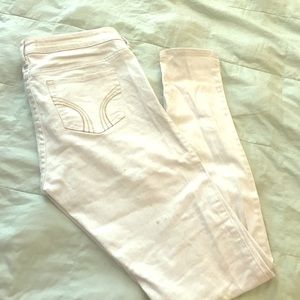 ⚠️⚠️Hollister white jeans size 9R