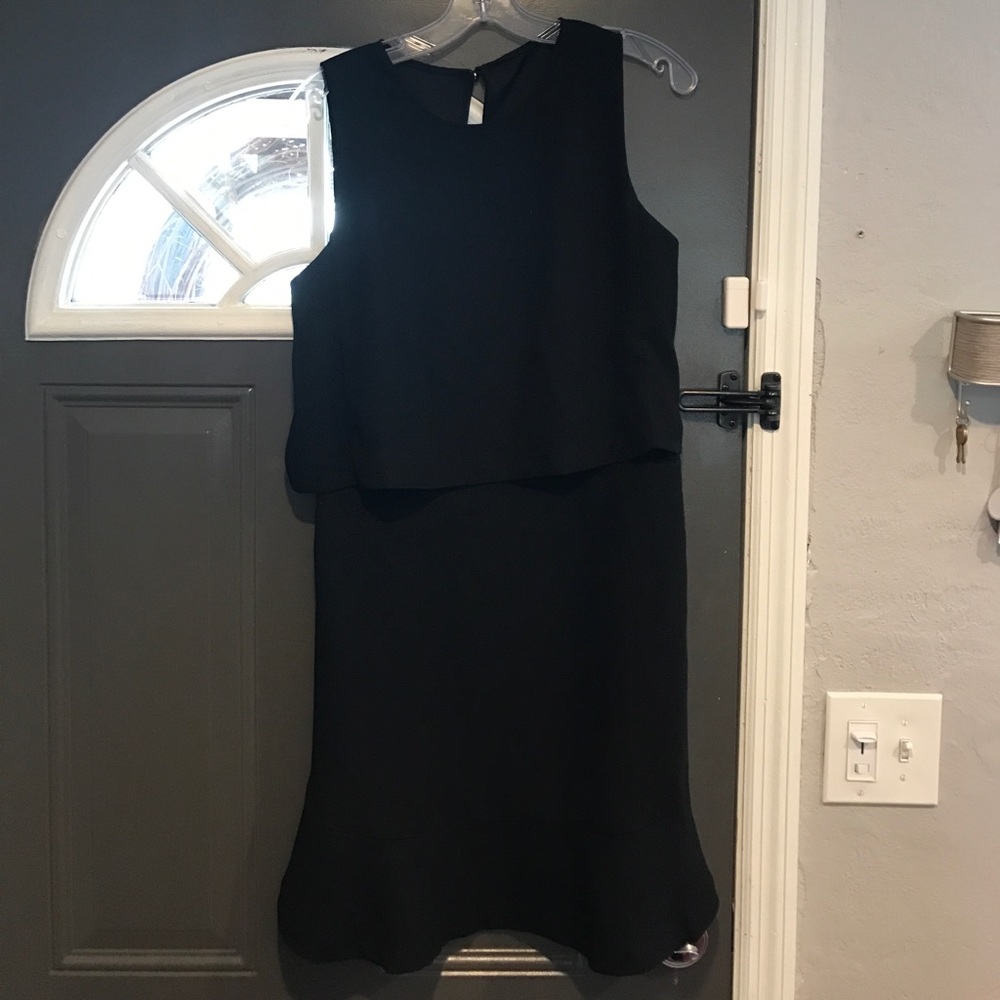 LBD Banana Republic size 10.  Only worn once.