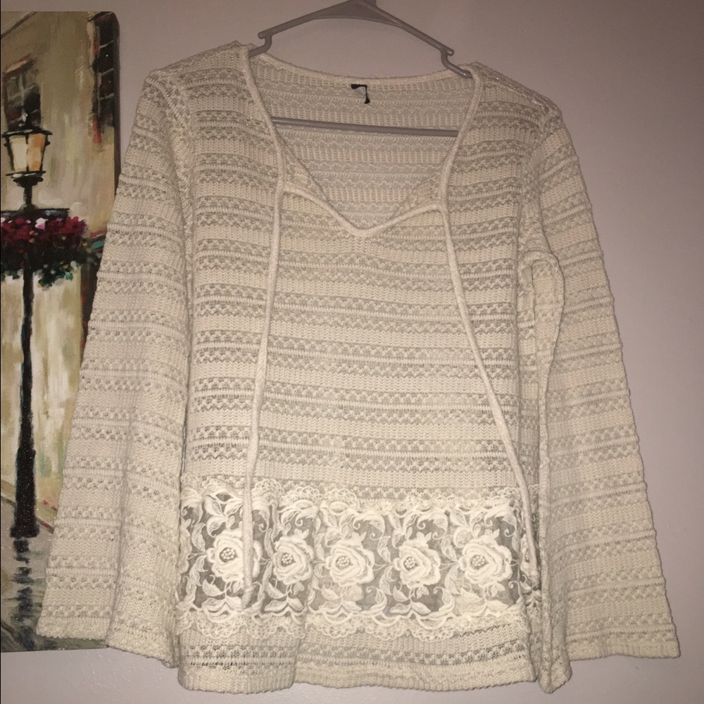 Lace Detail Pullover