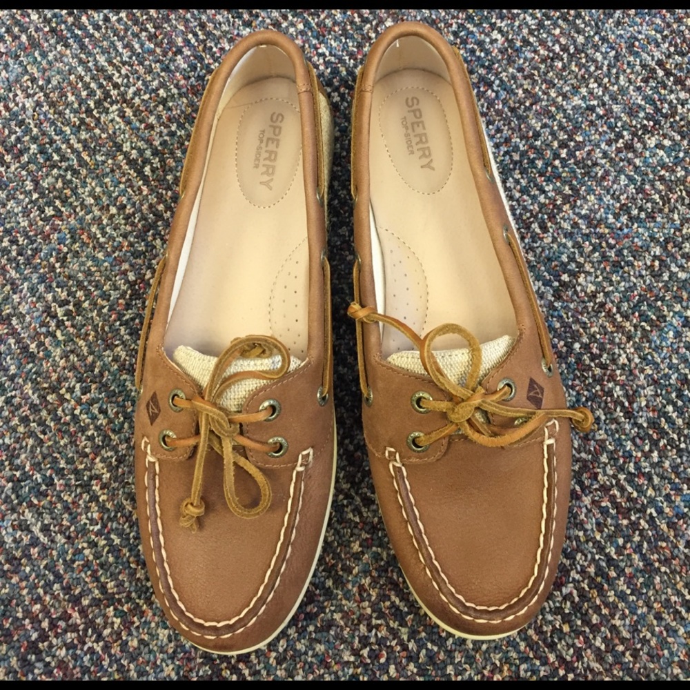 Sperry Topsider NWOT Gorgeous Brown Worn Once!
