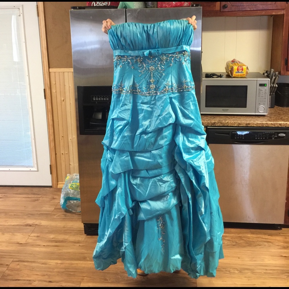 Prom dress
