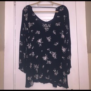 Billabong floral tunic