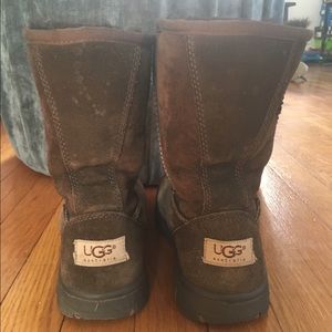 Short Brown Ugg Boots