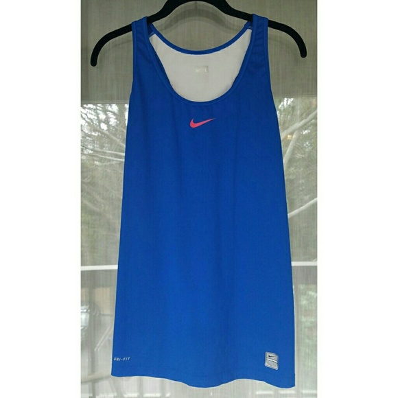 Nike Tops - Nike blue athletic top