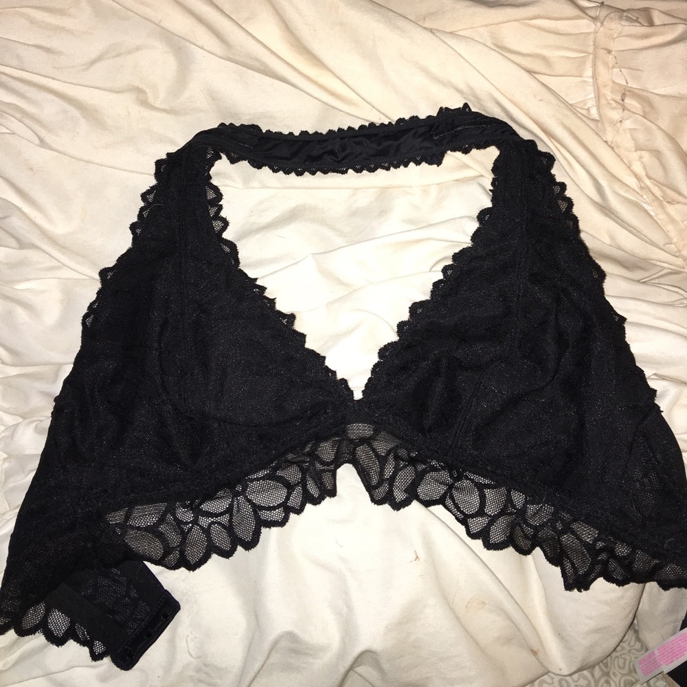 Black VS PINK bralette