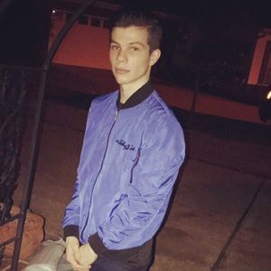 Meet your Posher, Drew