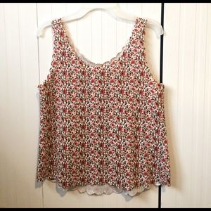 Floral tank top, never worn, tags included, small