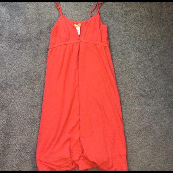 Dresses & Skirts - Coral spaghetti strap dress