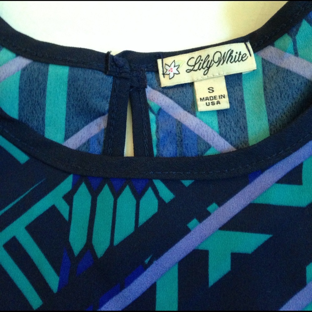 Geometric Racerback Tank - Picture 2 of 3