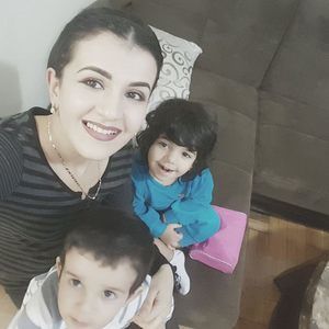 Meet your Posher, Farangiz