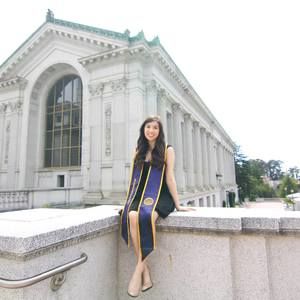 Meet your Posher, Jennifer