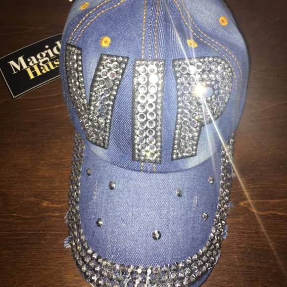 Hat - Picture 2 of 3