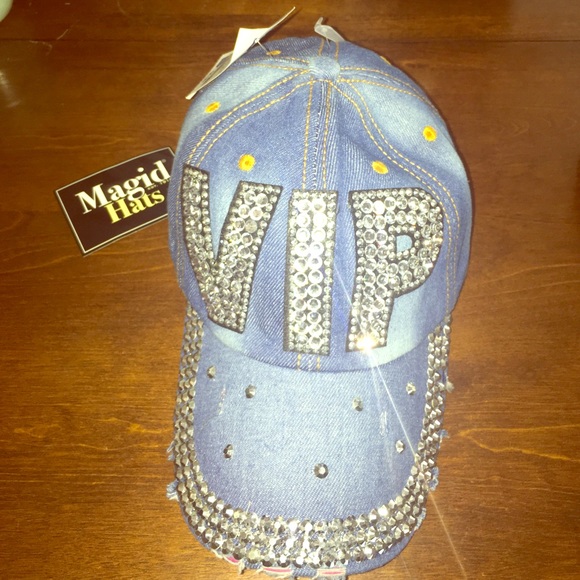 Hat - Picture 3 of 3