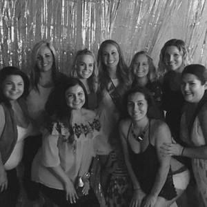 Meet your Posher, Carley