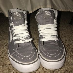 Gray high top Vans size 7