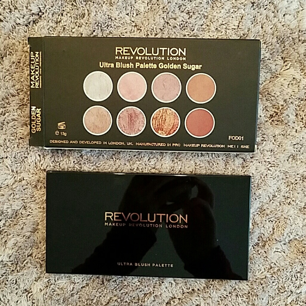 Revolution ultra blush palette, golden sugar