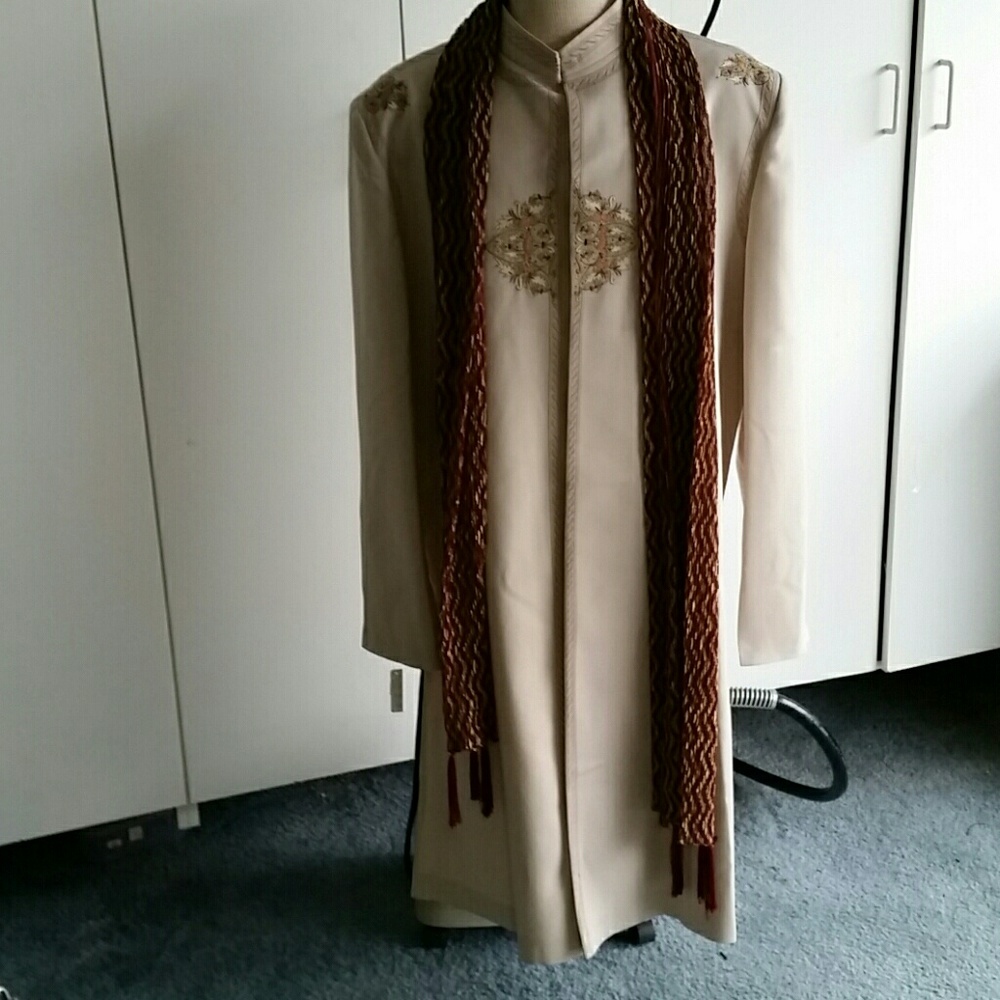 Men's Indian party suit sz 48  & 50