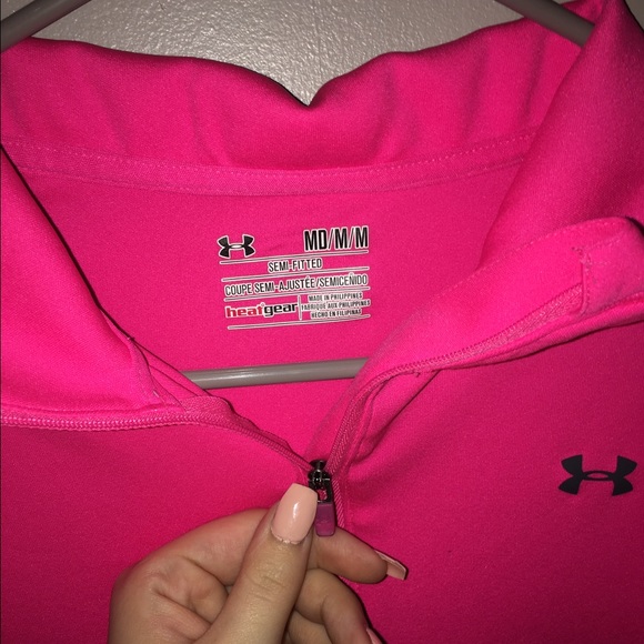 Under Armour Pullover - Picture 4 of 4