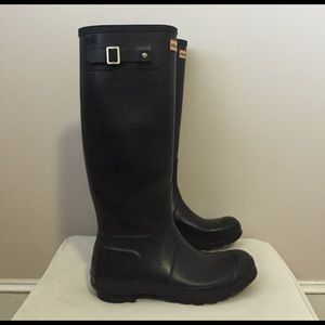 Classic Hunter Boots - Matte Black - Size 8