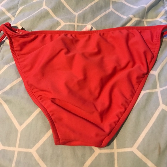 Red/pink bikini set - Picture 2 of 5