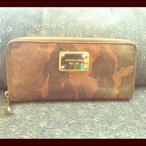 Authentic Brown Camo Michael Kors Wallet