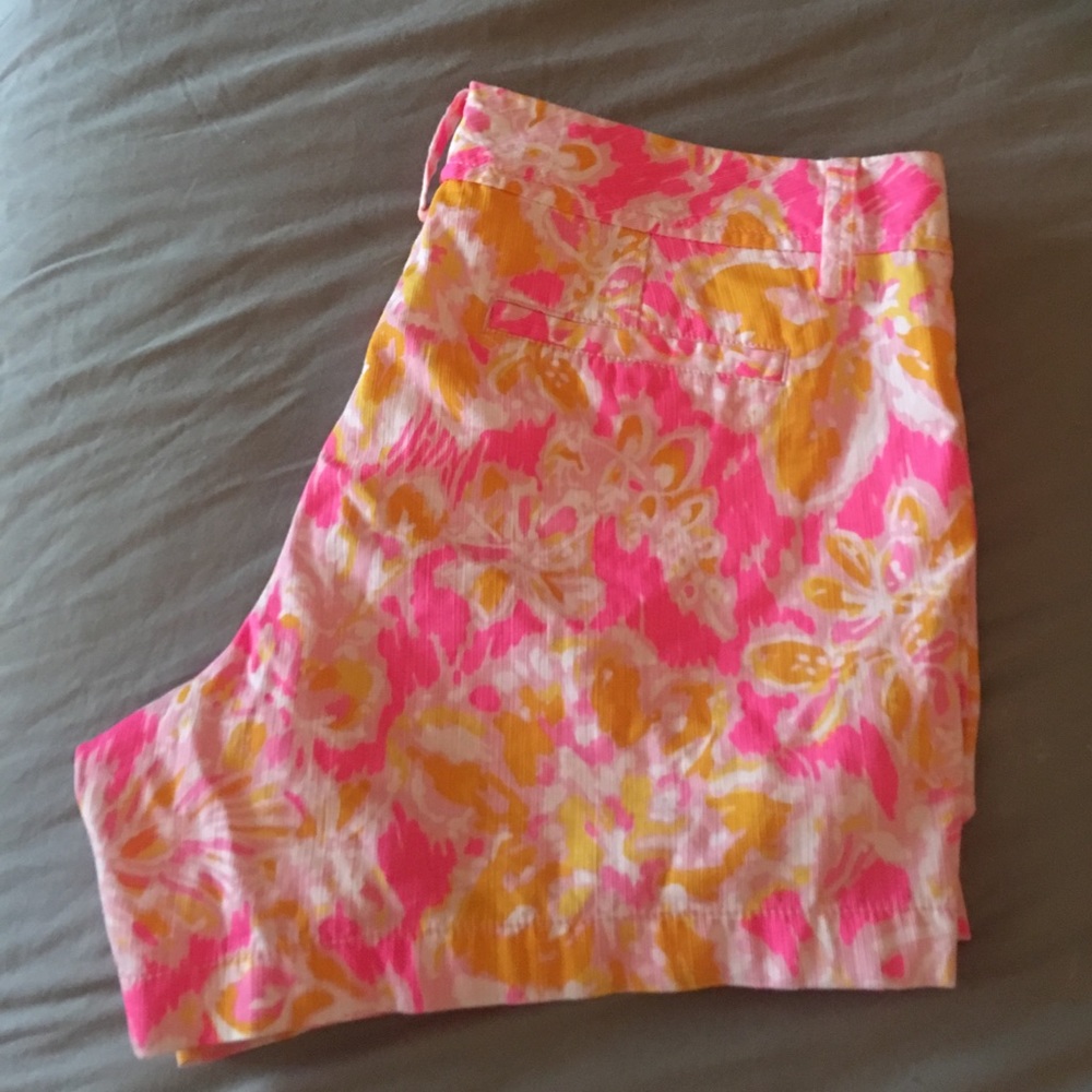 Size 12 Lily Pulitzer shorts!