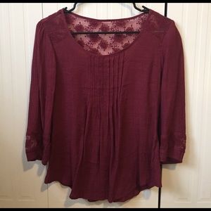 Quarter sleeve, burgundy cotton shirt, size small