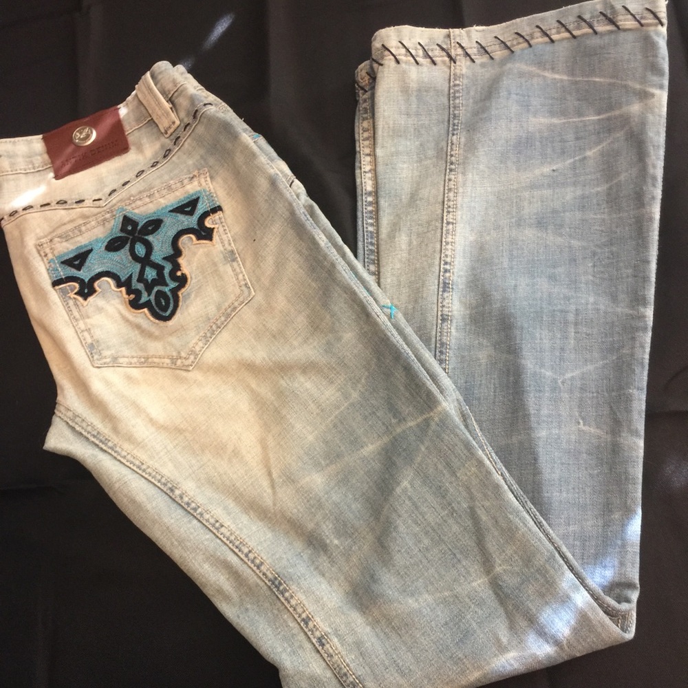 Antik Denim.... super cute size 30