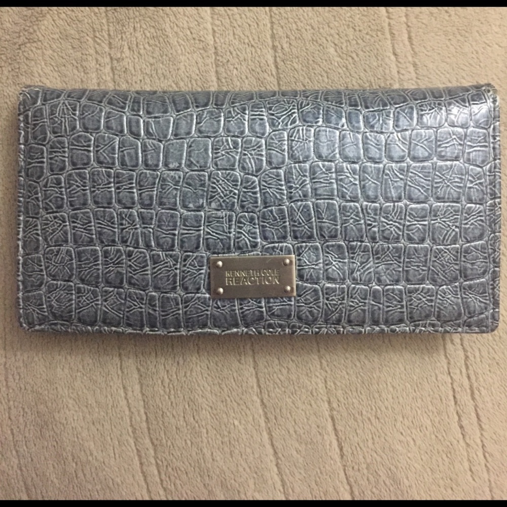 Blue Kenneth Cole Reaction wallet