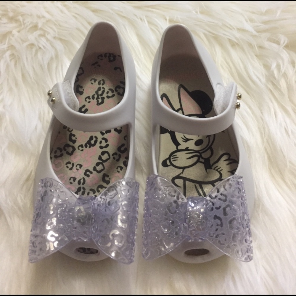 MINI MELISSA TODDLER SIZE 7
