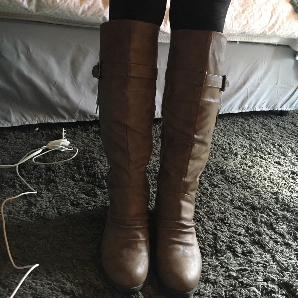 Riding Boots Knee High Tan