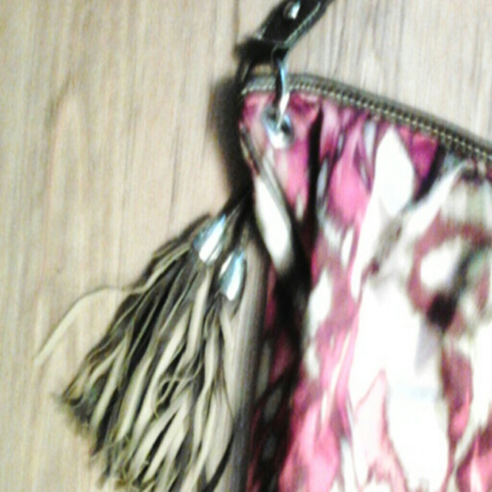 Bag - Picture 2 of 3