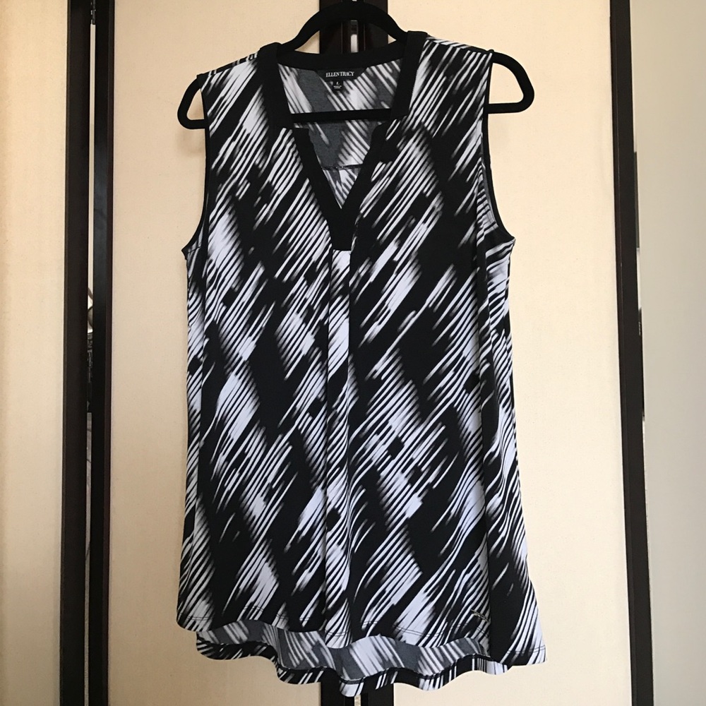 Sleeveless top