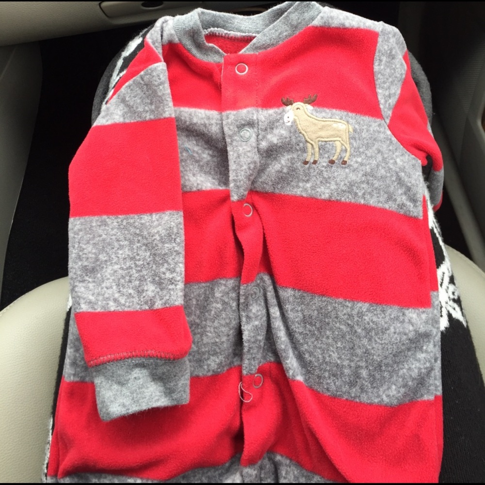Carters 6 months onesie with embroidered moose