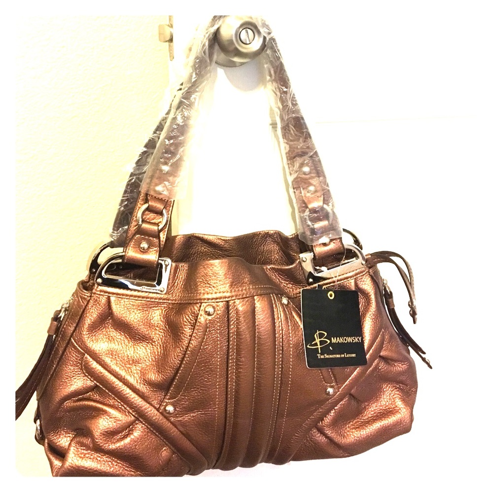 Shiny brown B. Makowsky purse 💥Brand New
