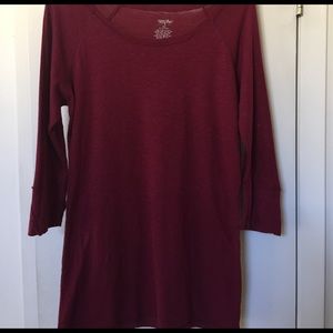 Burgundy 3/4 sleeves top