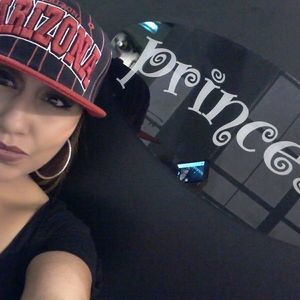 Meet your Posher, Leandra