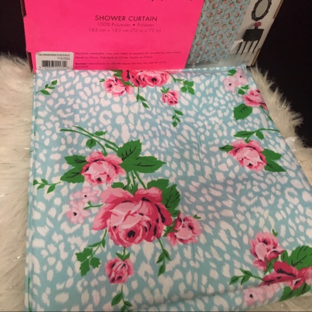 Betsey Johnson leopard floral shower curtain blue - Picture 4 of 4