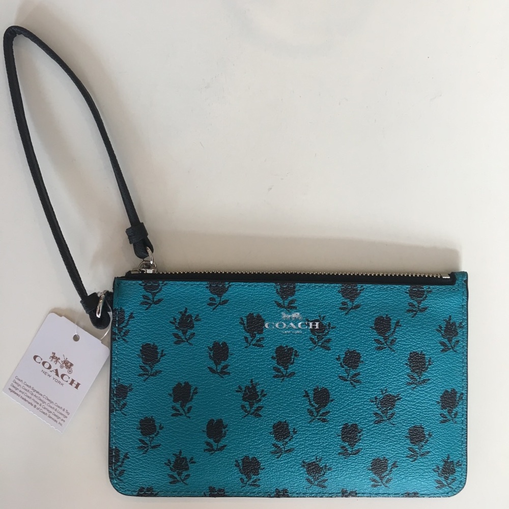 Unique Coach Wristlet