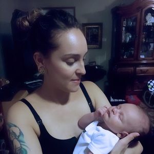 Meet your Posher, Cecelia