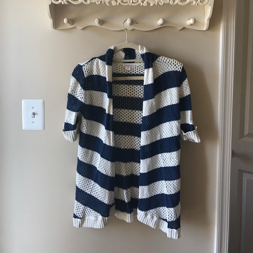 Xhilaration sweater, size M