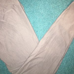 Grey LuLaRoe OS Leggings!