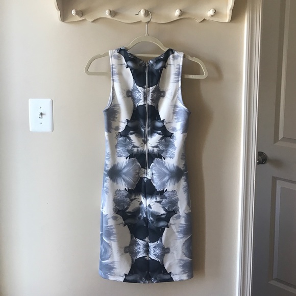 Forever 21 dress - Picture 2 of 2