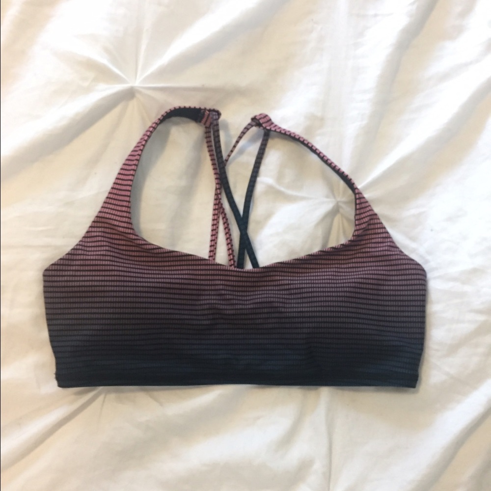 Lululemon sports bra