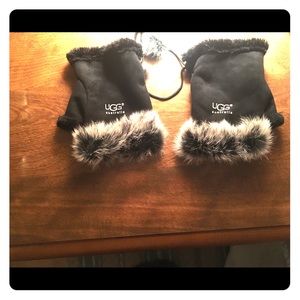 Ugg fingerless gloves